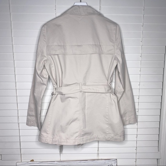 Gap Classic Trench Coat in Twill - Picture 5 of 7